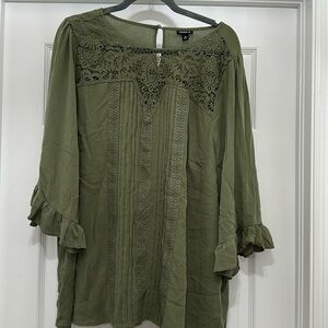 Torrid blouse size 2